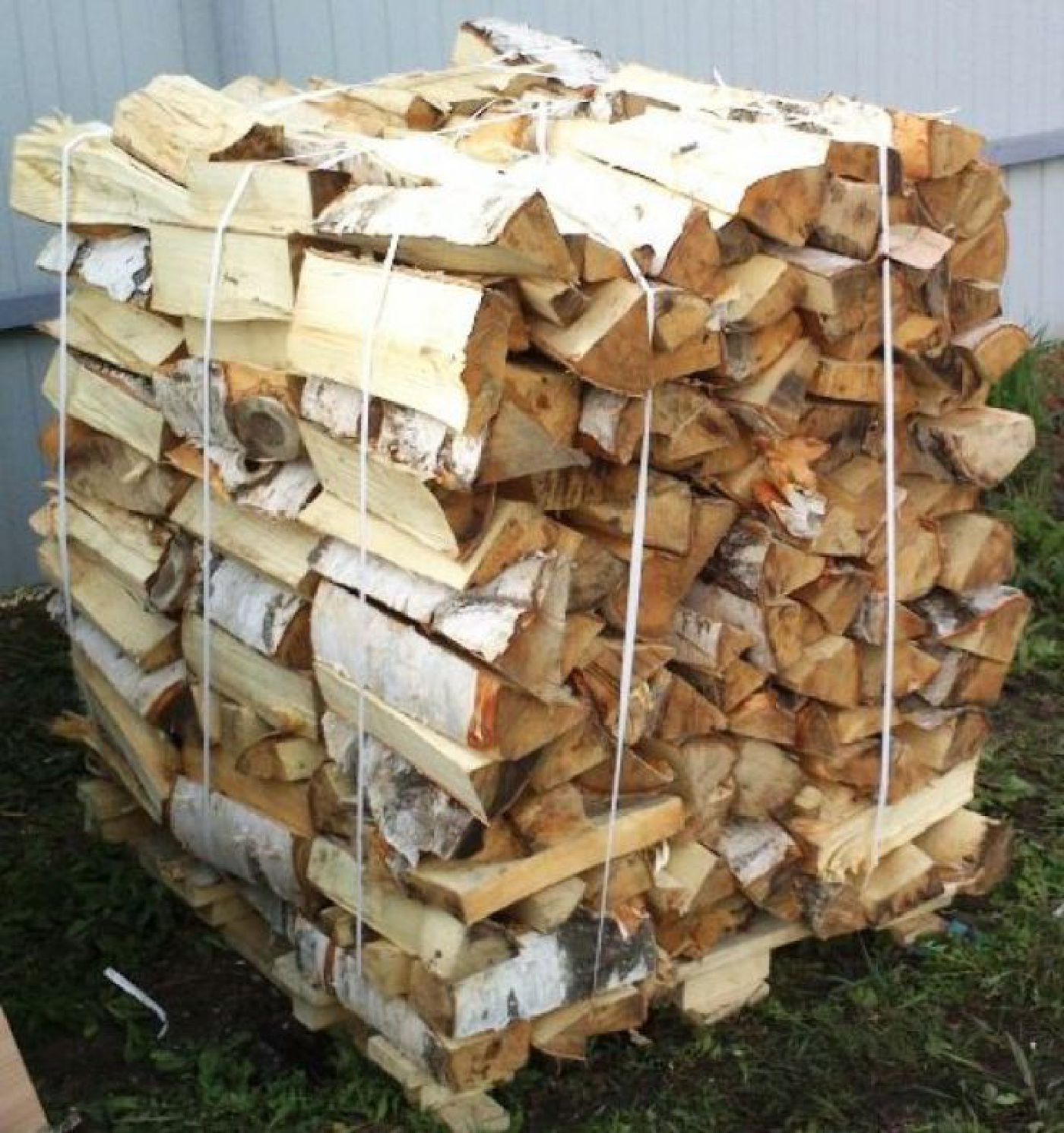 5 кубов колотых дров